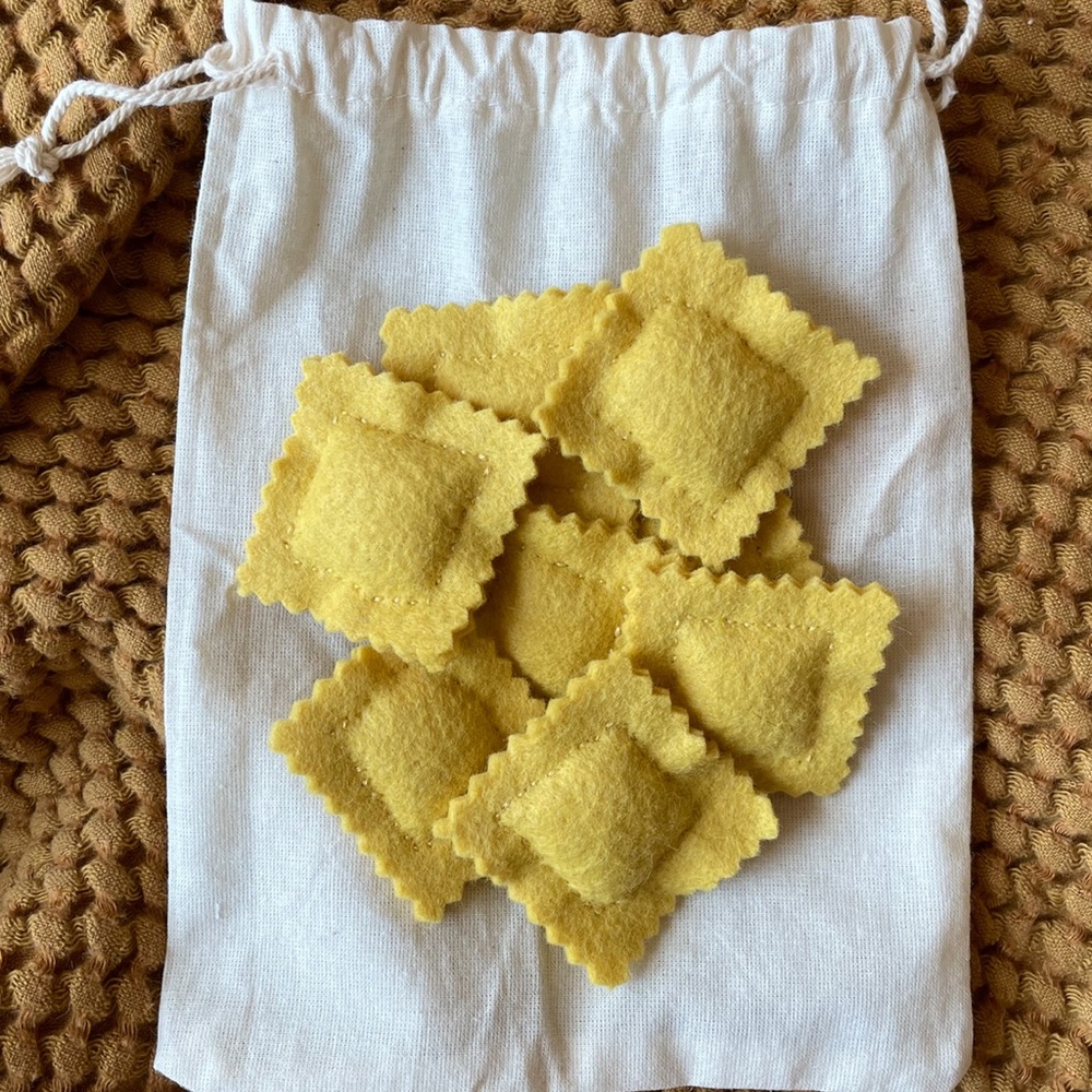 Felt Raviolis - Picture 2 of 4